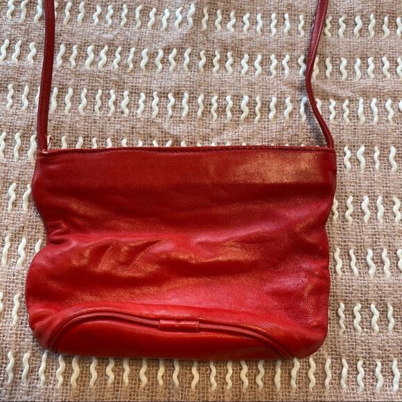 L.J. Simone New York Red Leather Purse - Picture 3 of 10